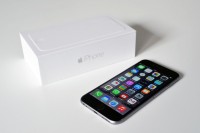 Verkooprecord Apple: 10 miljoen nieuwe iPhones verkocht